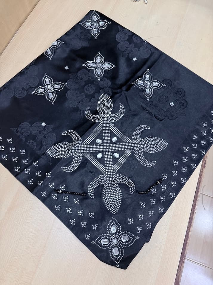 Desebo Duku with Stone 2