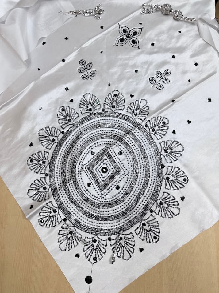 3 Cupstone with Beads Bell Duku 2