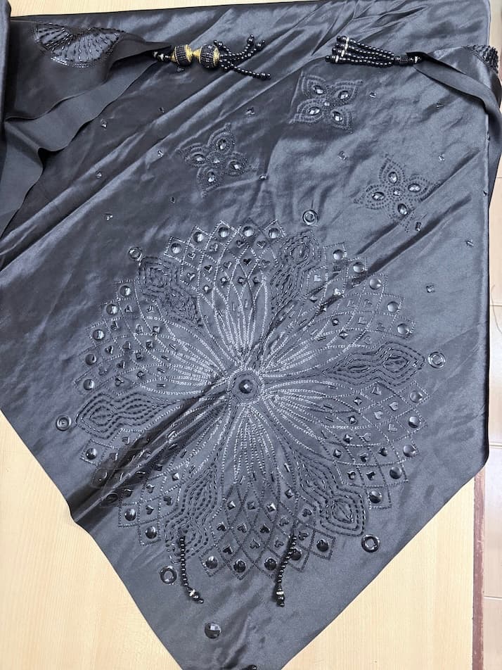 3 Cupstone with Beads Bell Duku 1